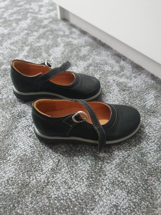 Pantofi piele ..