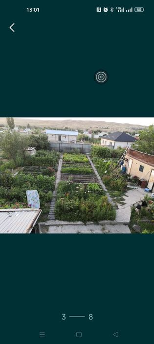 Продаеться в жилом районе дача.