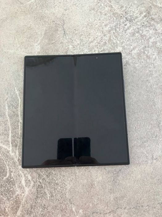 Samsung Galaxy Z Fold 7 512GB Black — Baterie 100% — Garantie 01.2028