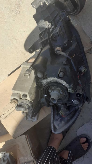 Mitsubishi outlander фары