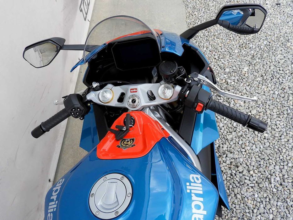 Lichidare Motocicleta Aprilia RS 660 2025 | Rate | Leasing