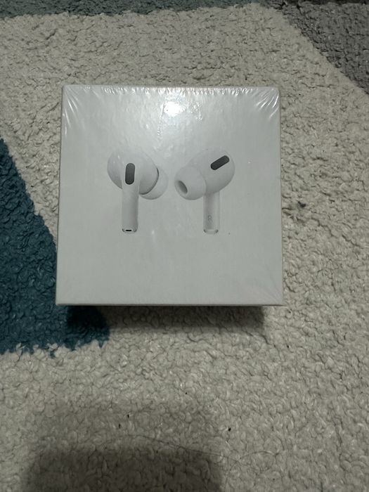 Airpods Слушалки