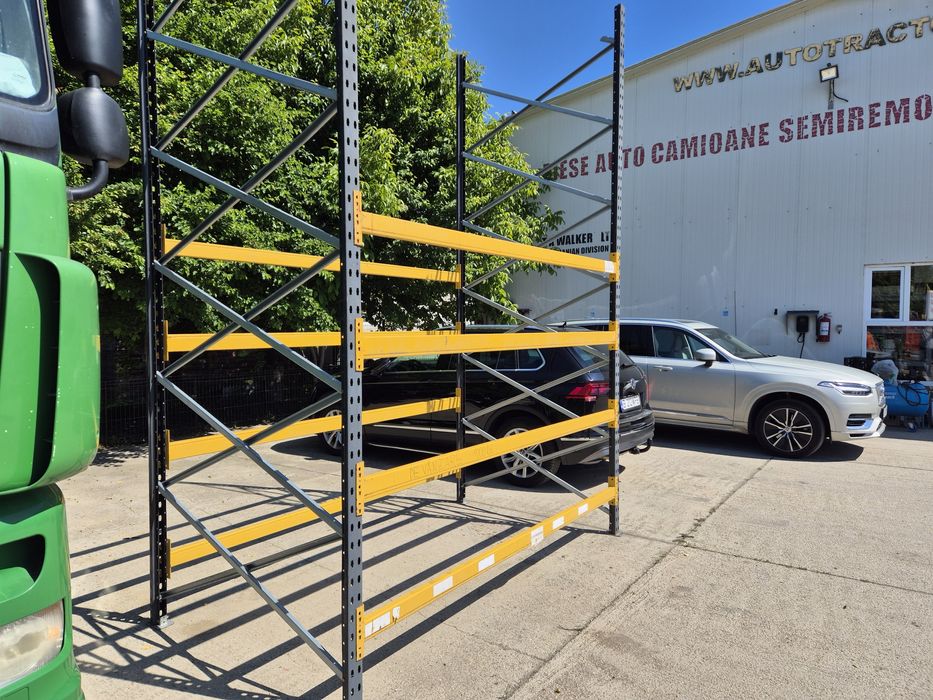 Raft metalic paleți folosit 2.7m x 1.5m