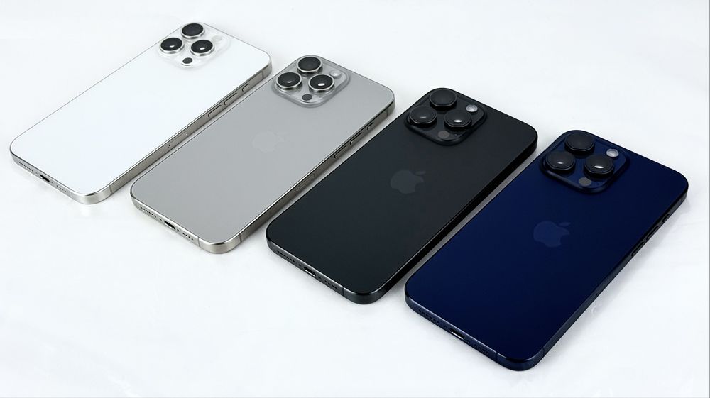 Apple iPhone 15 Pro Max 256GB Black / White / Natural / Blue Гаранция!