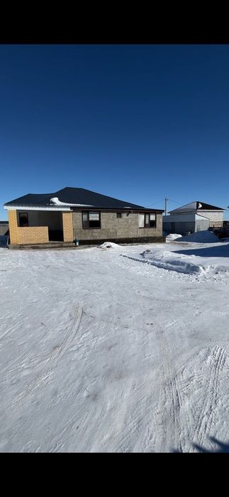 Дом гараж + летний домик