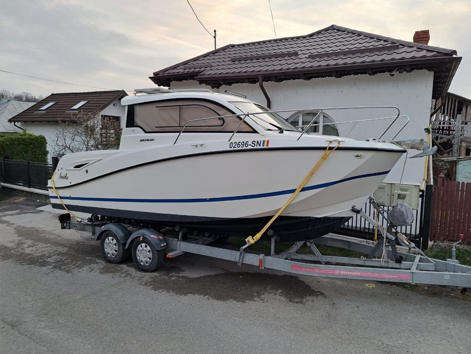 Quicksilver 705 Activ