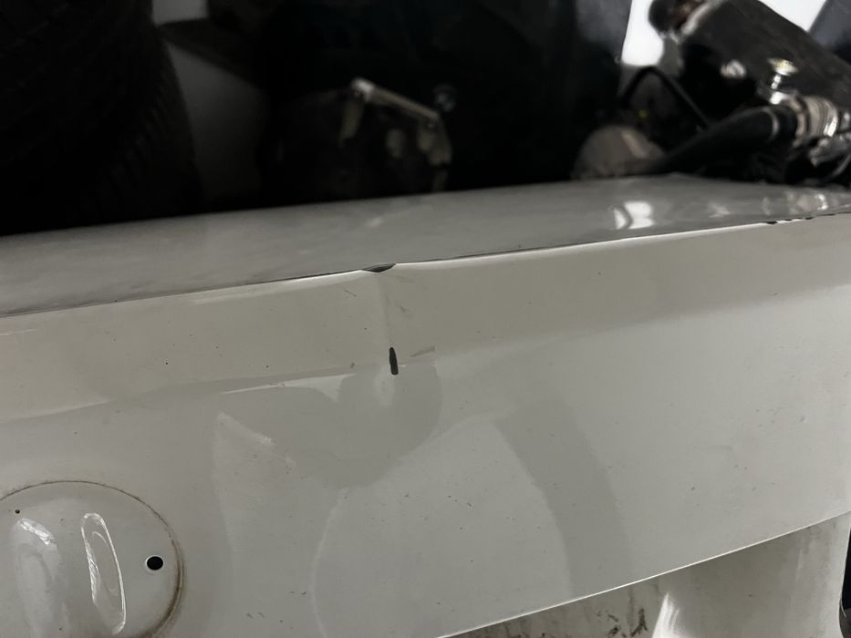 Capota portbagaj BMW F30 alpinweiss 300