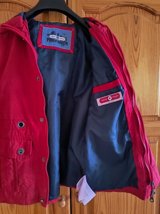 Оригинално детско червено яке за момче