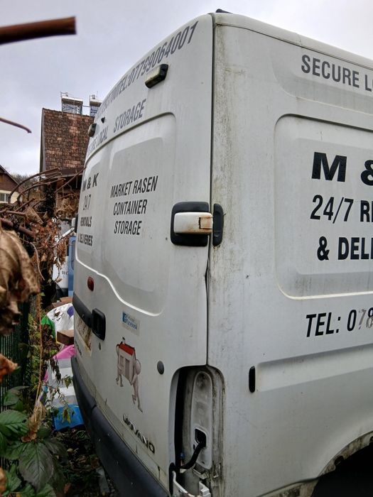 Dezmembrez opel movano an 2004 motor 2.5