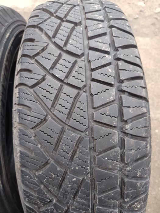 225/65/17 4ри броя Michelin Latitude cross.Гумите са в много...