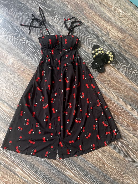 Rochie de vară, model actual si modern