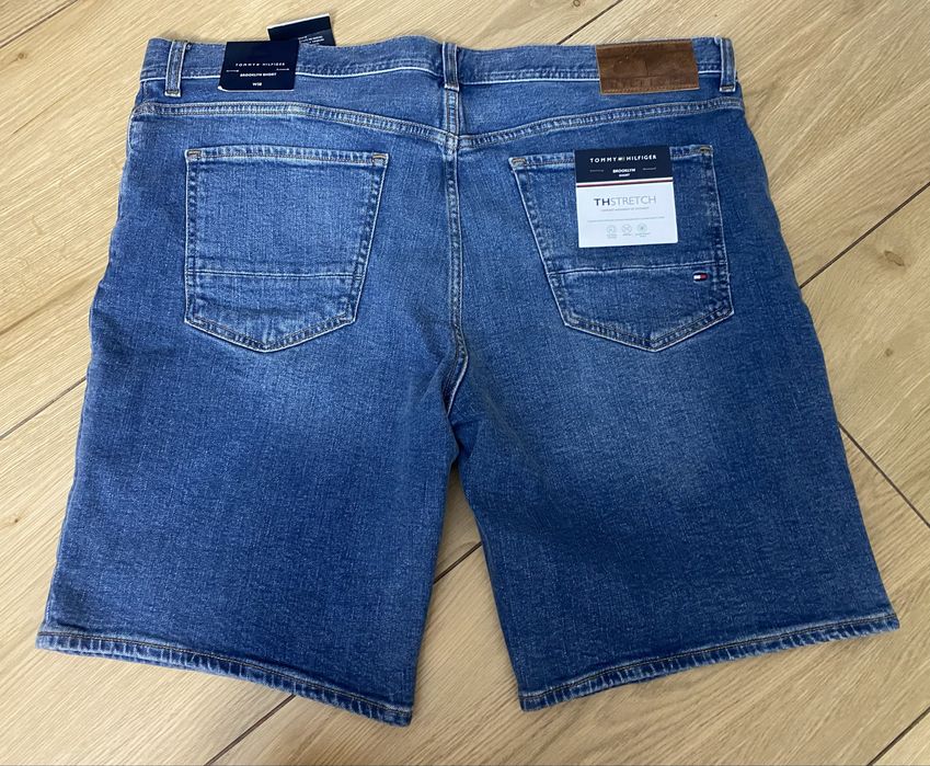 Новые джинсовые шорты Tommy Hilfiger