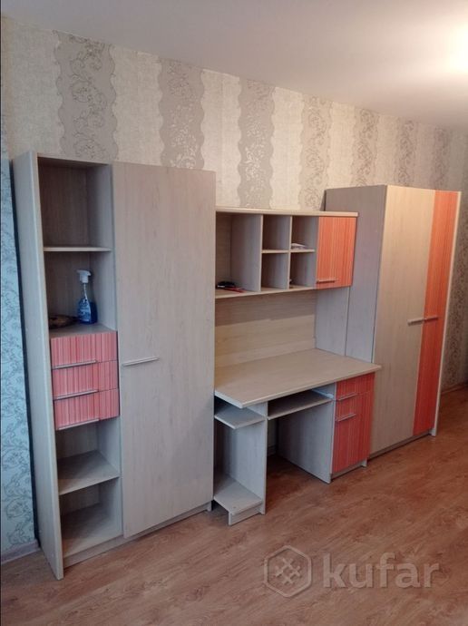 Продам  стенку Беларусь ЛДСП