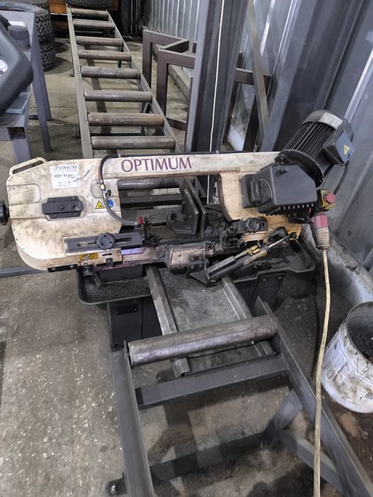 Лентоотрезна машина