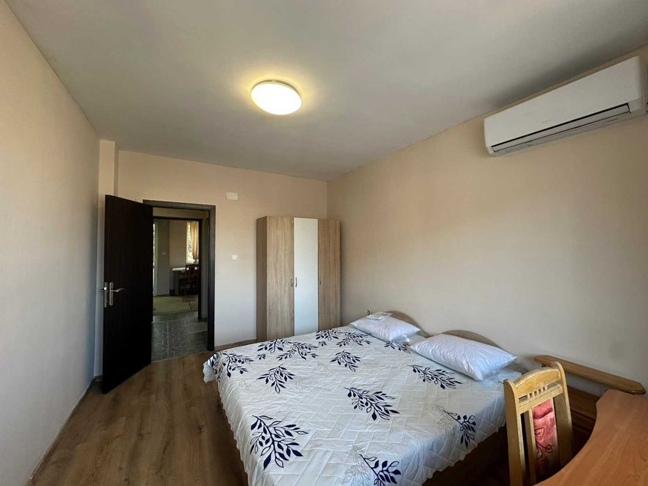 Апартамент под наем с две спални, ново обвзавеждане