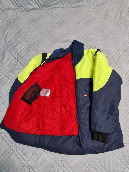 Зимно яке размер Л