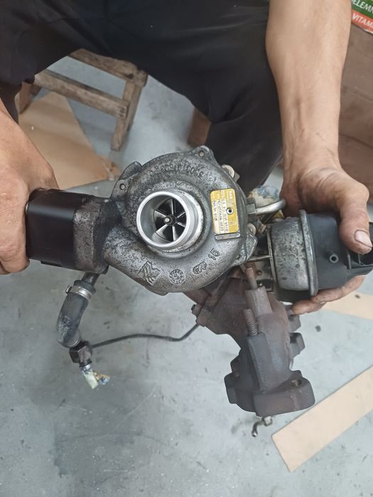 Turbina Audi A4 B8 2.0 TDI 03L 145 701A