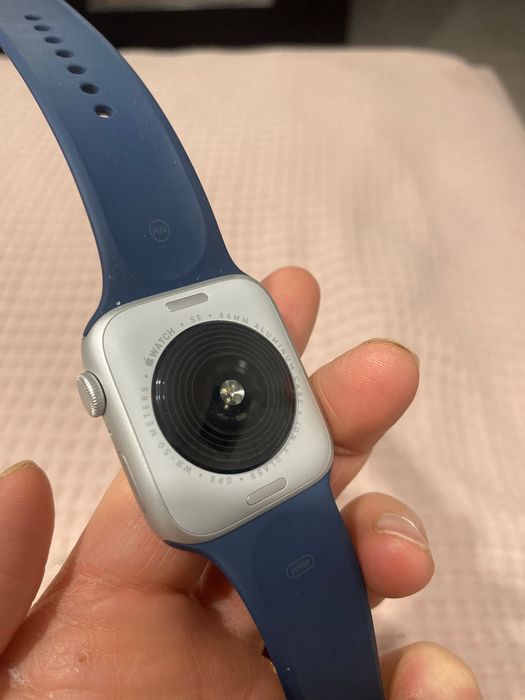 Vând ceas Apple SE(2023) 44mm