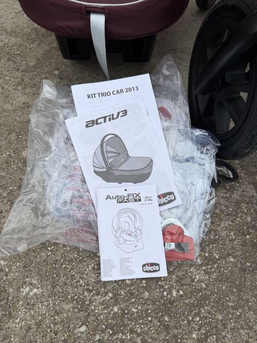 Carucior Chicco Trio Activ 3 Car Kit Inclus