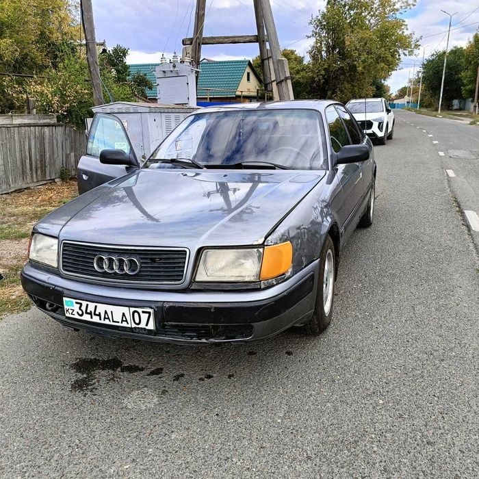 Ауди 100 с4 1993
