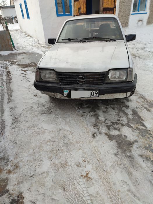 Опель Аскона  1986