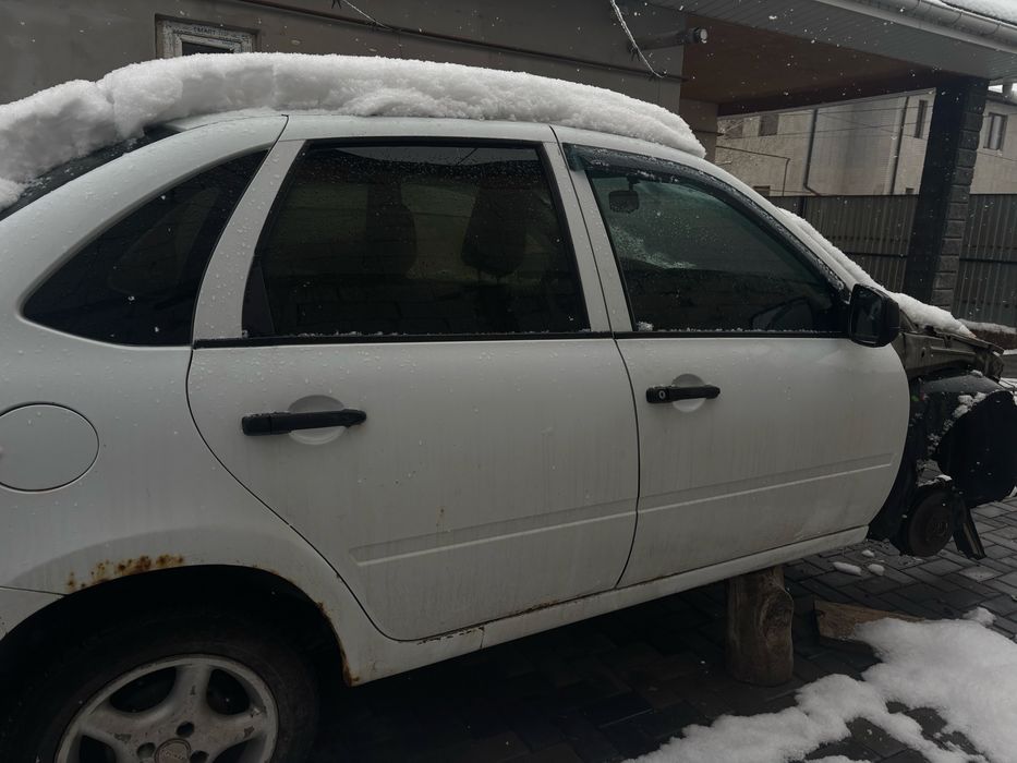 Двери передный задиний на Лада Гранта Калина Датсун