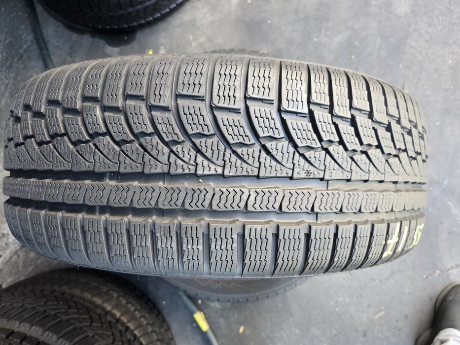 2 anvelope iarnă Nokian 225/55/17 -7.5 mm
