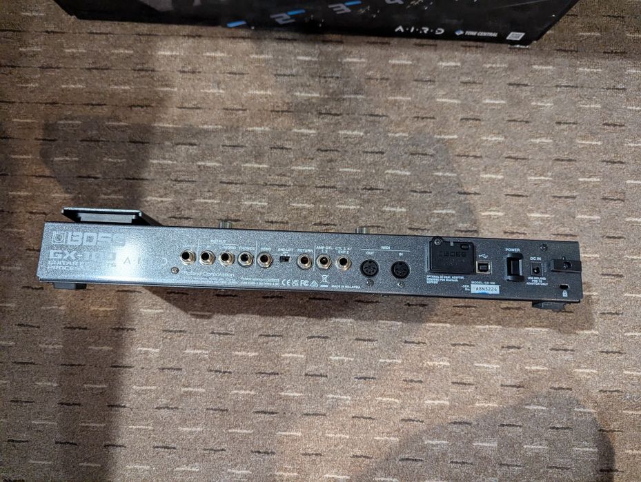 Boss GX-100 + Boss BT-Dual adaptor