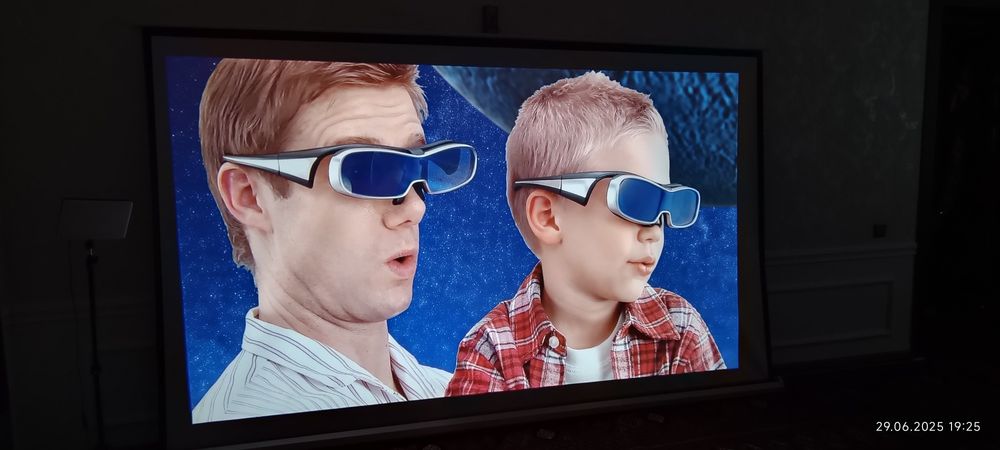 Проектор Epson EF 15 W лазерный