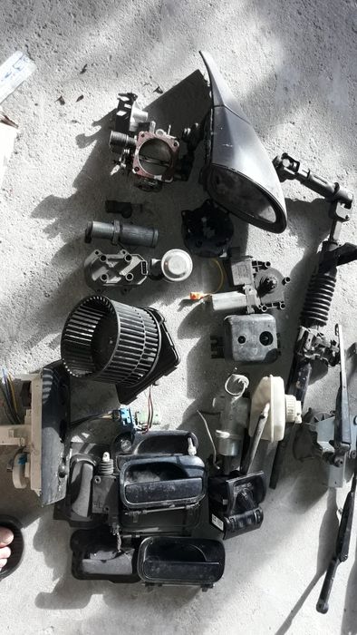 Части за опел вектра б 2.0   мицубиши каризма 1.8     рено лагуна 1.8