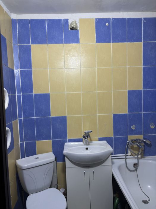 Продам 2 комнатную квартиру