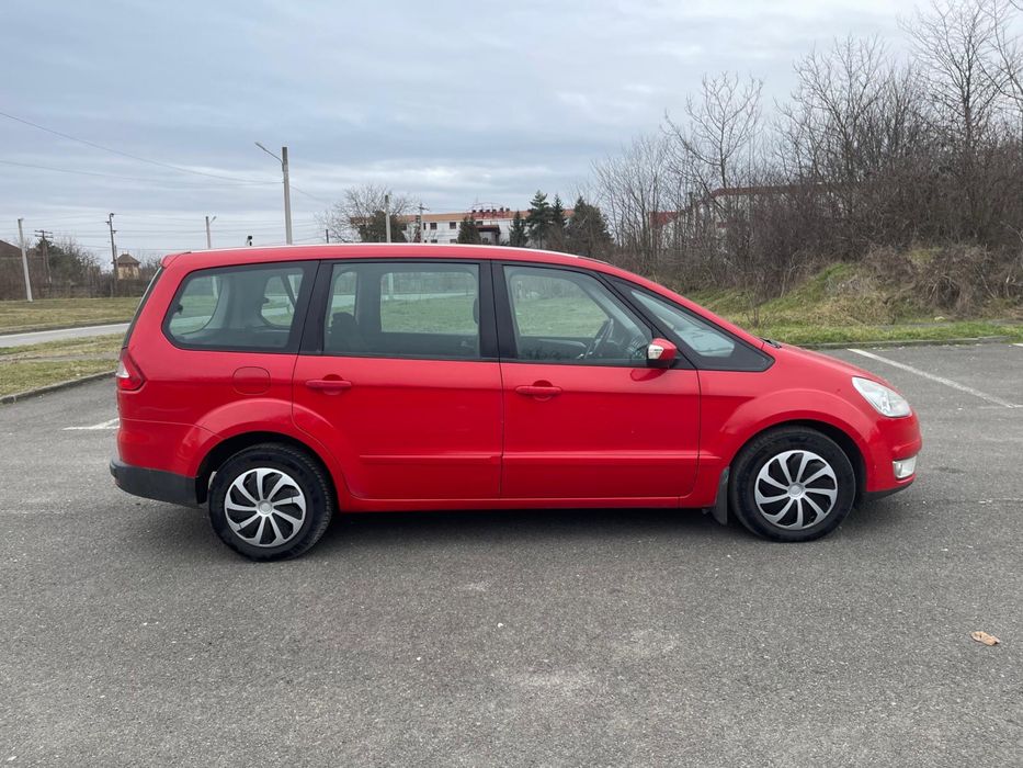 Ford Galaxy  7 locuri