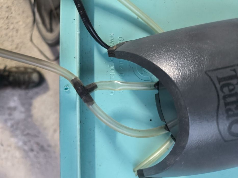 Pompa aer acvariu Tetra APS 400