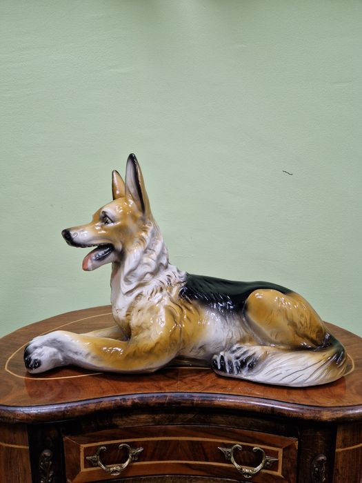 Страхотна антикварна немска керамична фигура статуетка