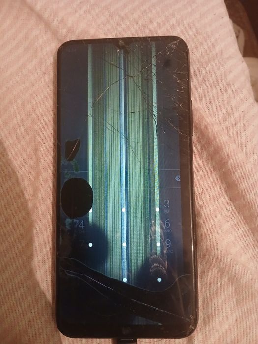 Realme c21y Телефон