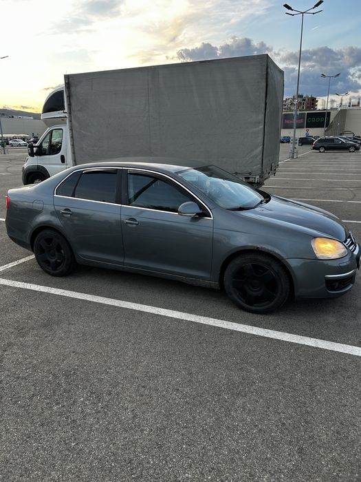 VOLKSWAGEN Jetta 2007 — imagine 3