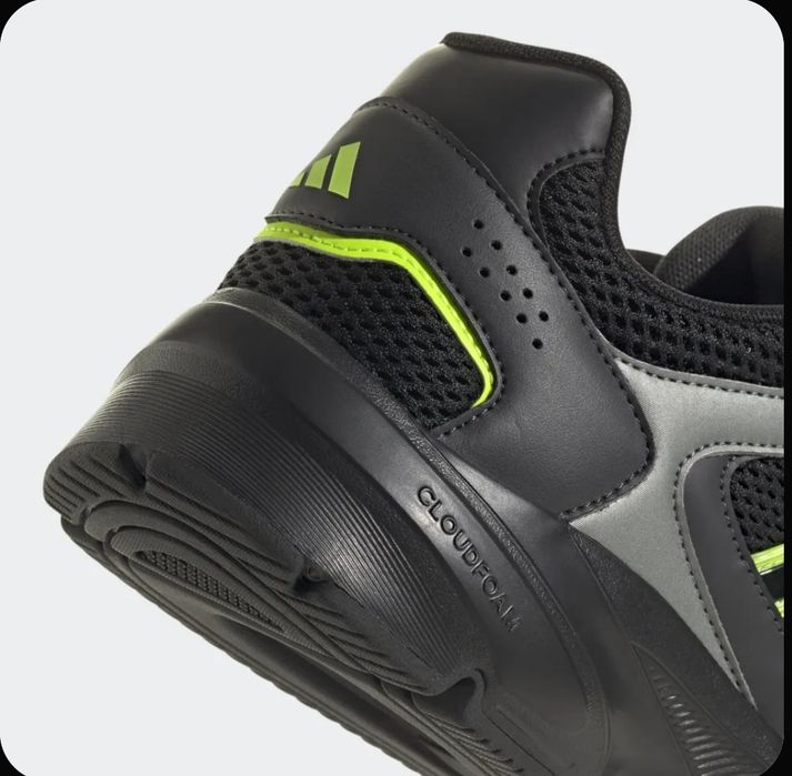 Оригинальные кросовки Adidas, 42 р.