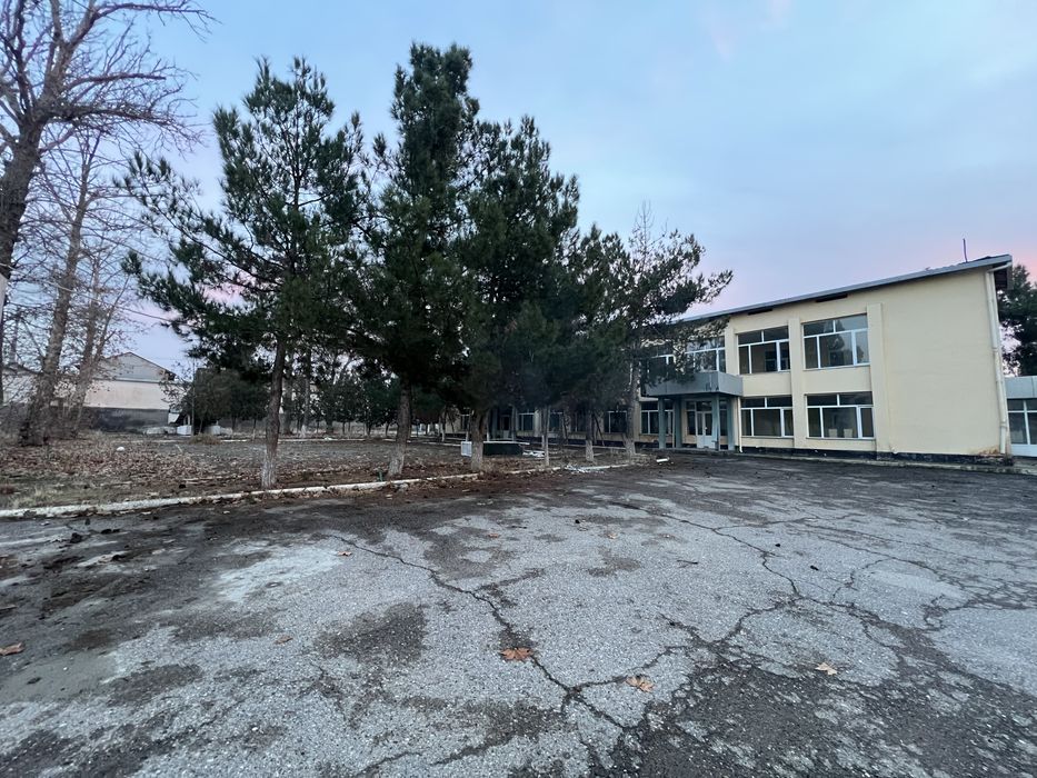 96 Соток Ер Сотилади 8300$ Сотоги Тошми Постидан 8 км крлади сотилади