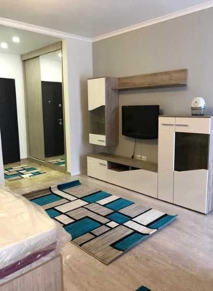 Дава се под наем Едностаен апартамент в Пловдив, Център - 40 кв.м за 214.2 € - Снимка #4