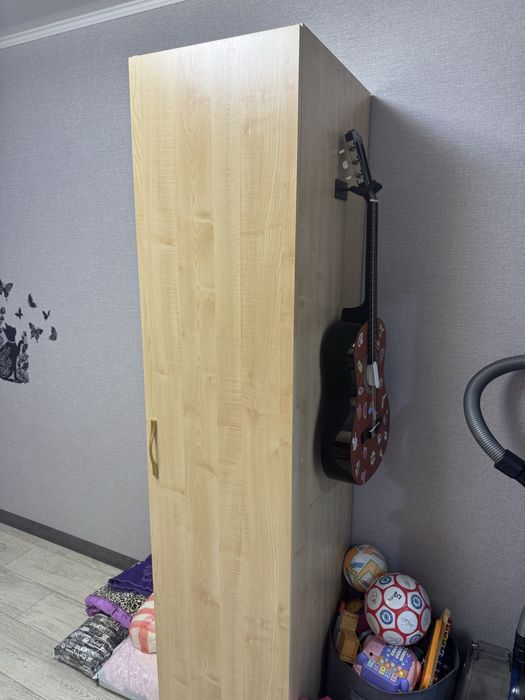 Продам шкаф для одежды