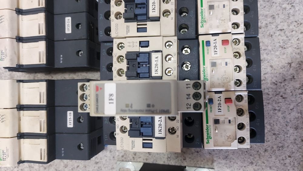 Пускатель , предохранитель , реле контроля фаз
