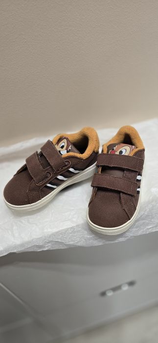 Adidas маратонки 25 номер - като нови Disney серия