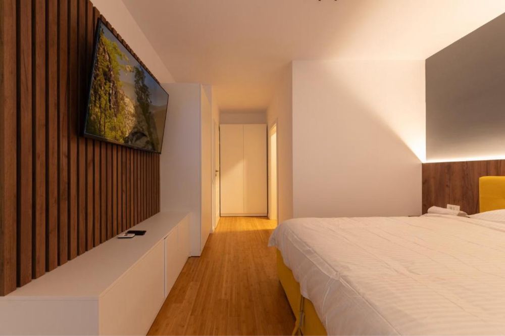 Inchiriem apartament 3 camere KM 0