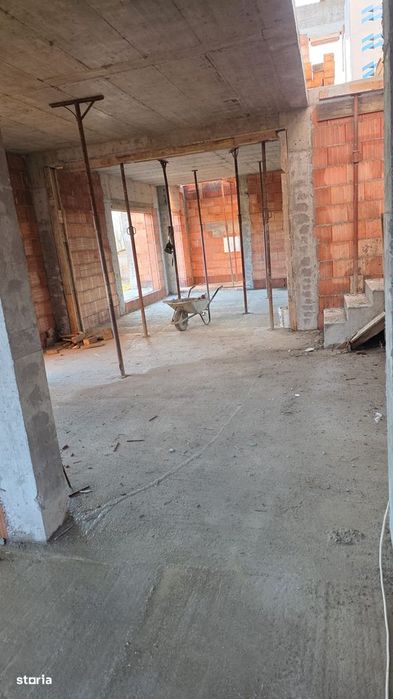 Casa individuala,Salicea,zona centrala,5 camere,teren 1100mp