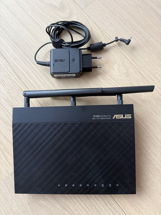 Router Asus RT-AC66U