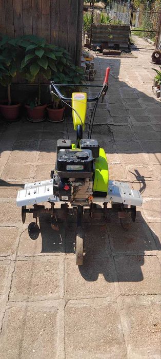 Продавам мотофреза