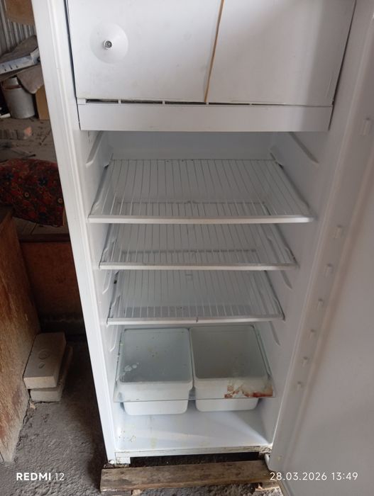 Продам холодильник