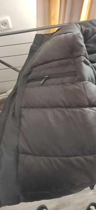 Продам куртку зимнюю