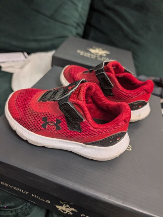 Adidași under armour mar 23.5