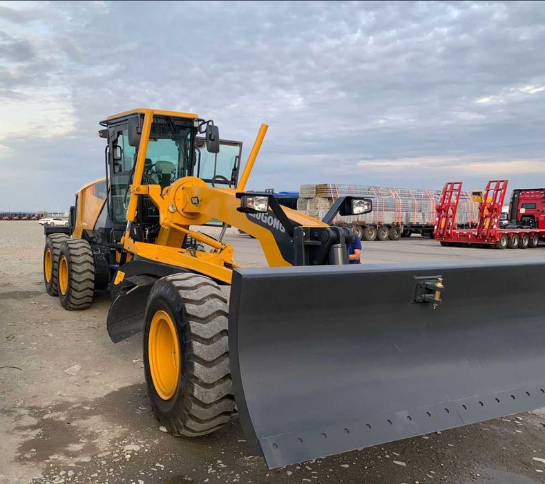 Долгосрочная аренда автогрейдера с оператором LiuGong 4215D 2024г.